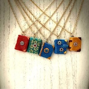 TINY BOOK NECKLACE-,Cute Miniature books - Hand Sculpted Mini books Tiny book.